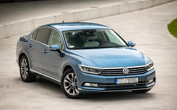 sochaczew Volkswagen Passat cena 74900 przebieg: 166000, rok produkcji 2016 z Sochaczew